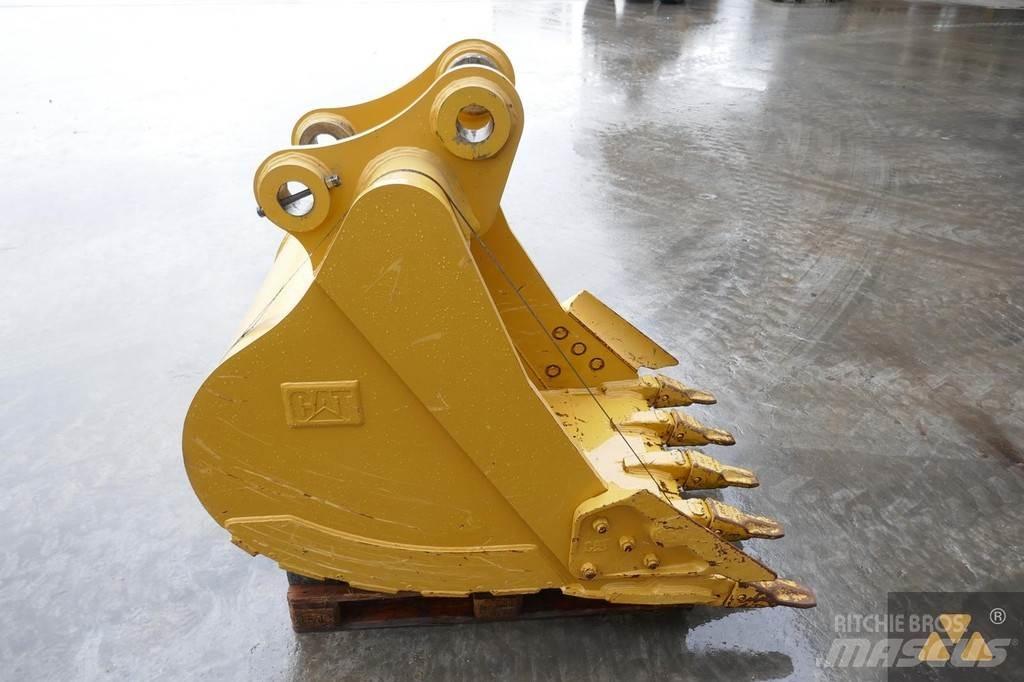 CAT 320 Bucket Bakken