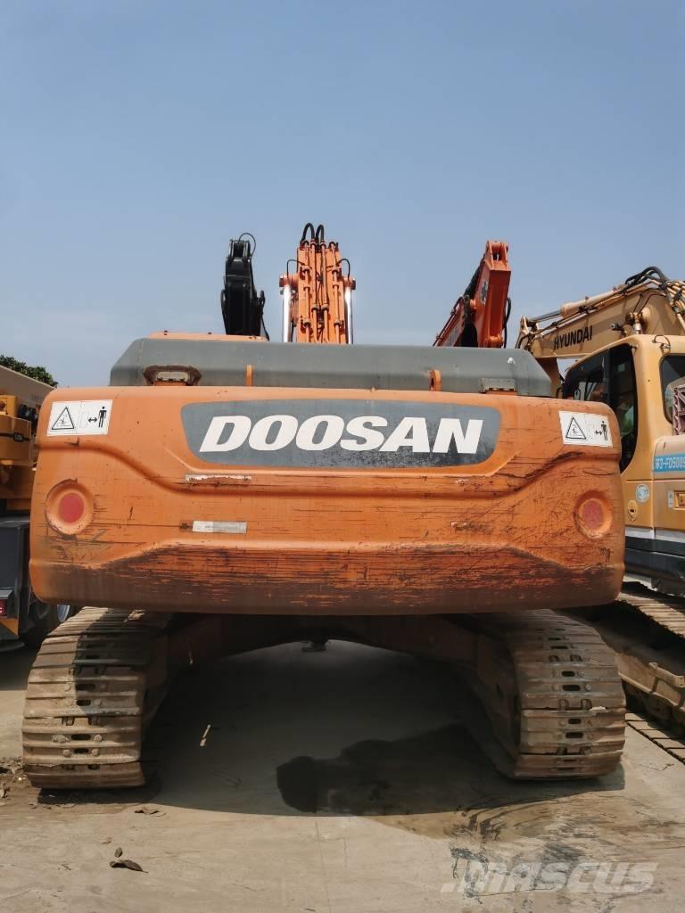 Doosan DX 300 LC--9C Rupsgraafmachines