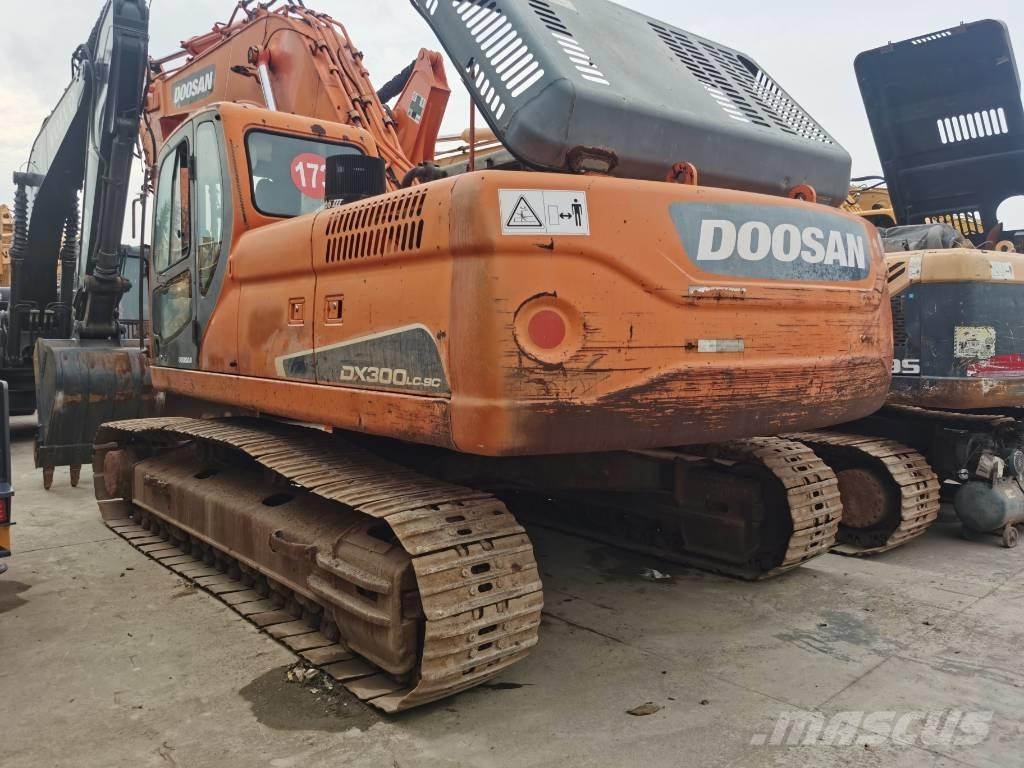 Doosan DX 300 LC--9C Rupsgraafmachines