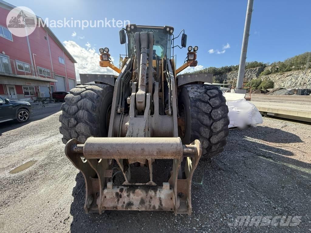 Volvo L 180 F Wielladers