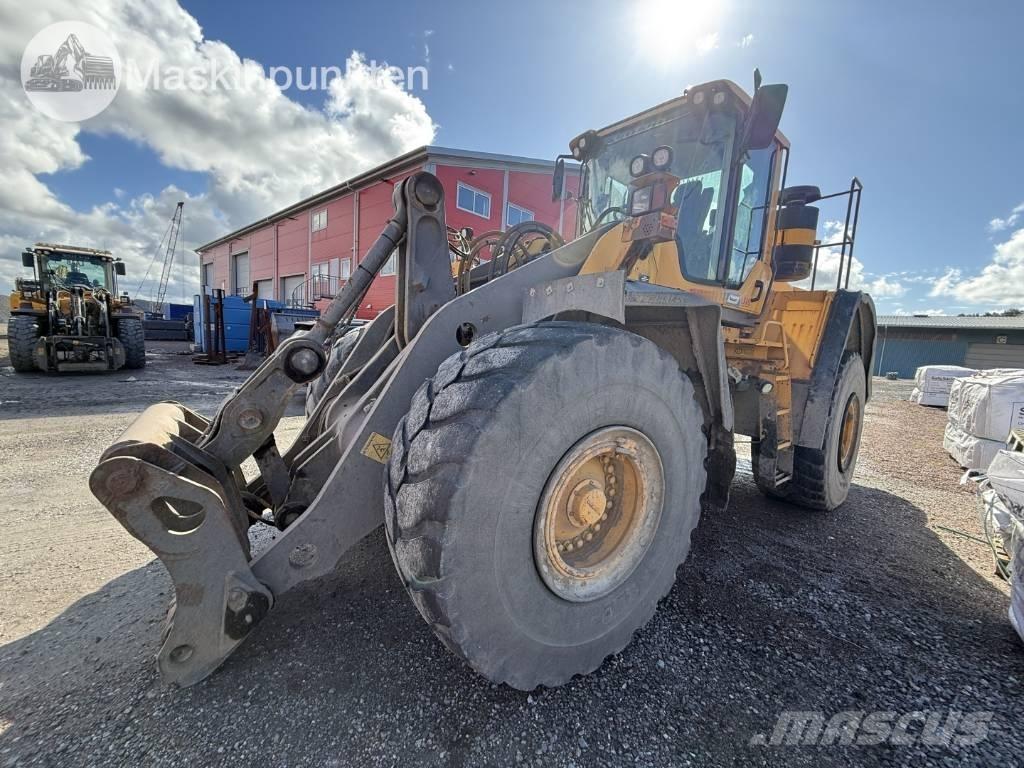 Volvo L 180 F Wielladers