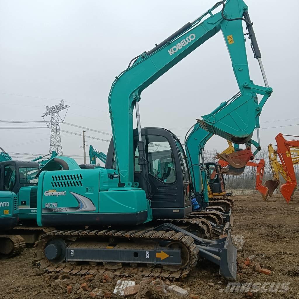 Kobelco SK75-8 Midigraafmachines 7t - 12t