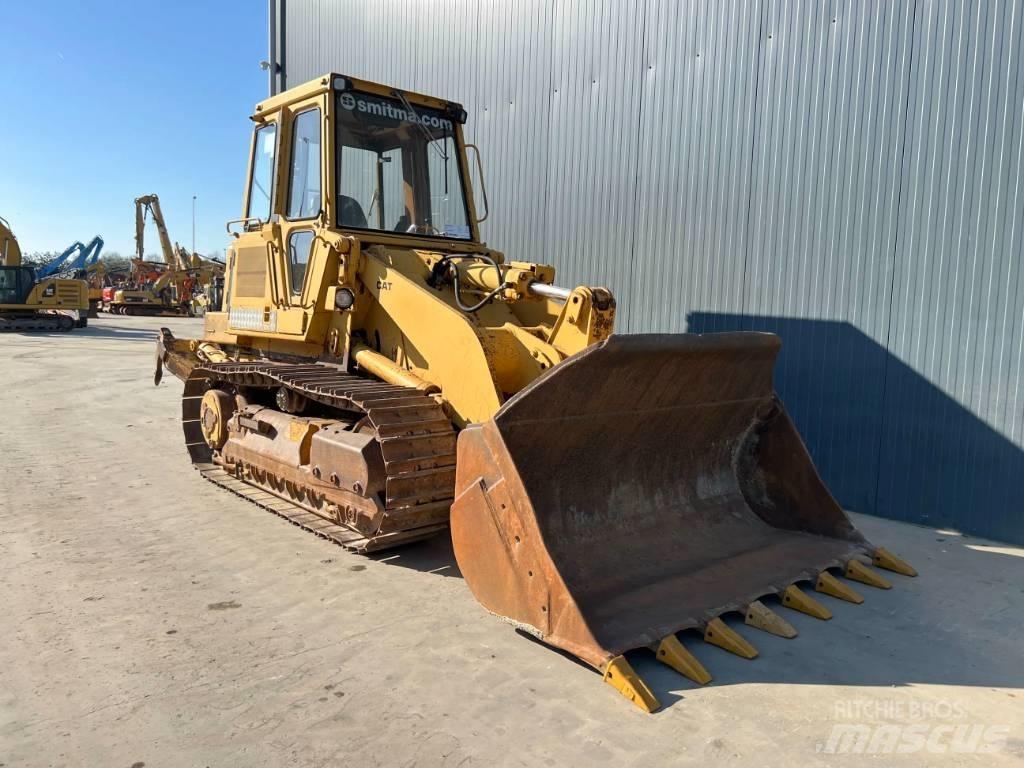CAT 953 - Ripper Rupsladers
