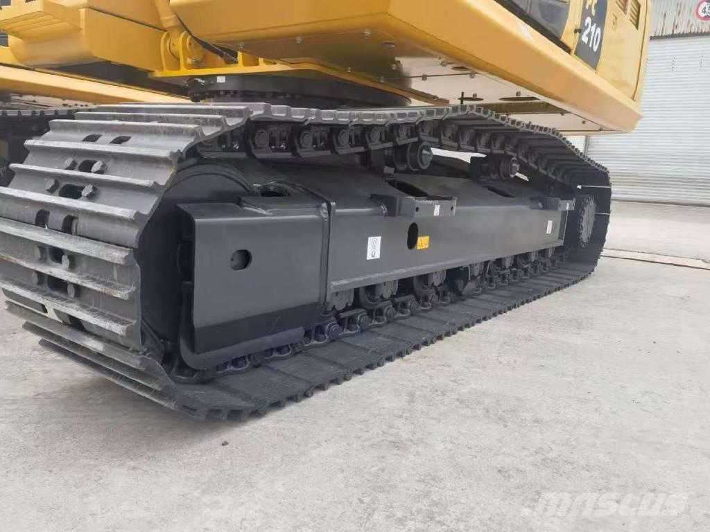 Komatsu PC 210 Rupsgraafmachines