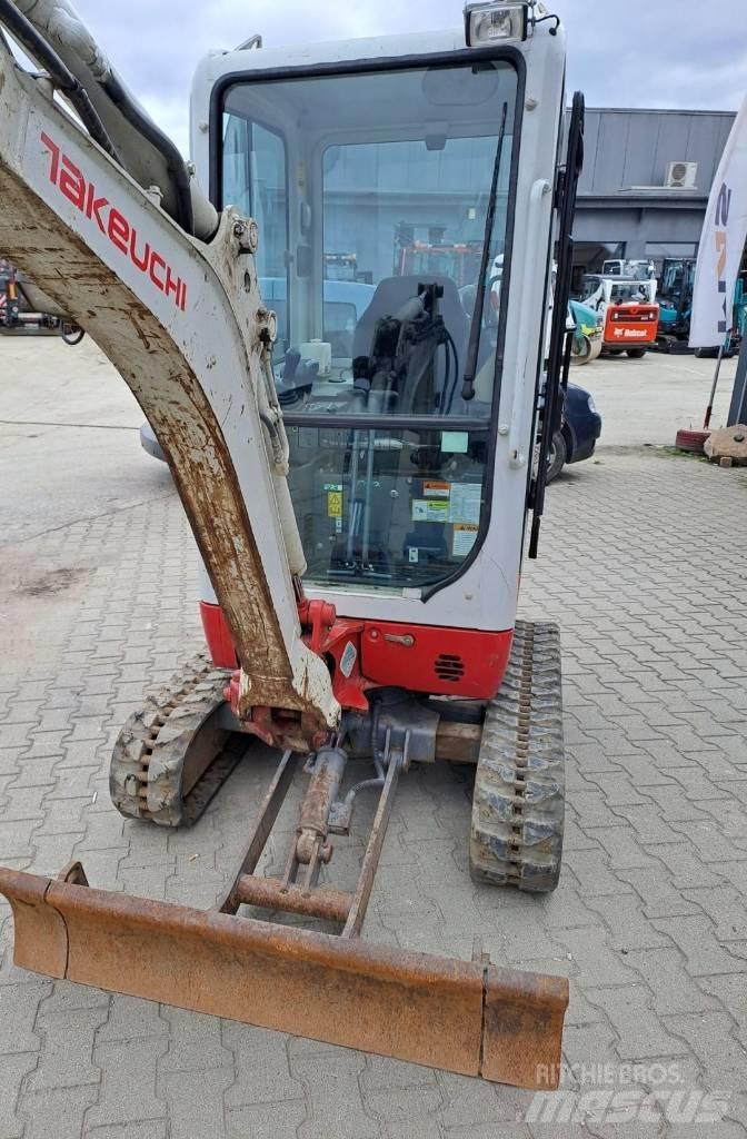Takeuchi TB 216 Minigraafmachines < 7t