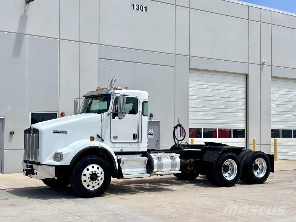 Kenworth T 800 Trekkers