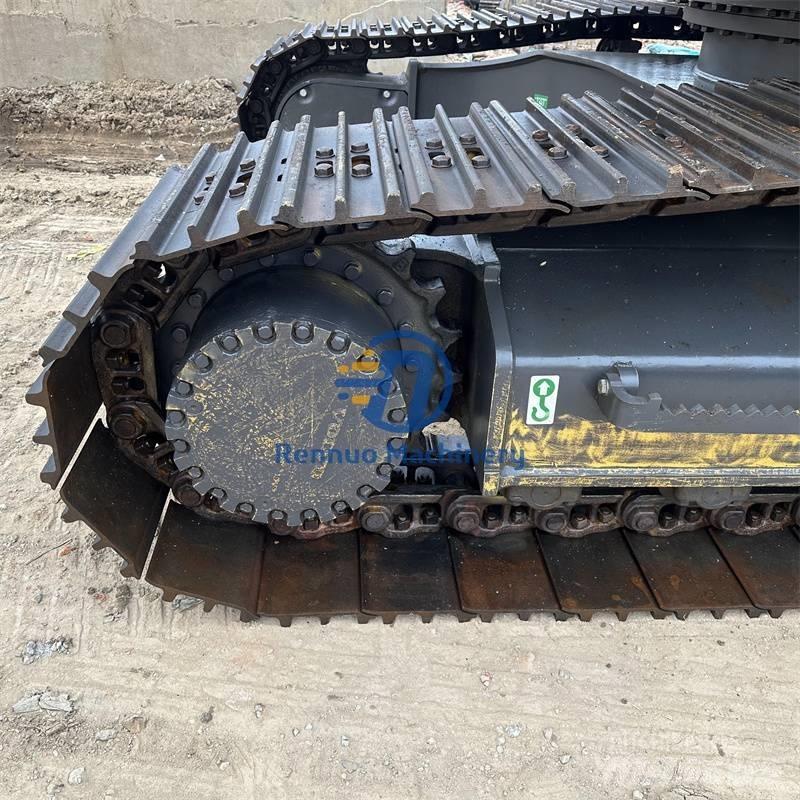 Volvo EC 240 Rupsgraafmachines