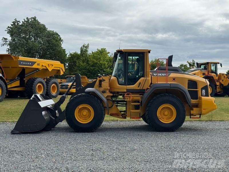 Volvo L 120 H Wielladers