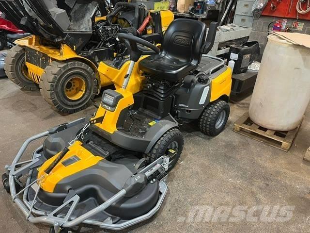 Stiga PARK PRO 900WX Rijmaaiers