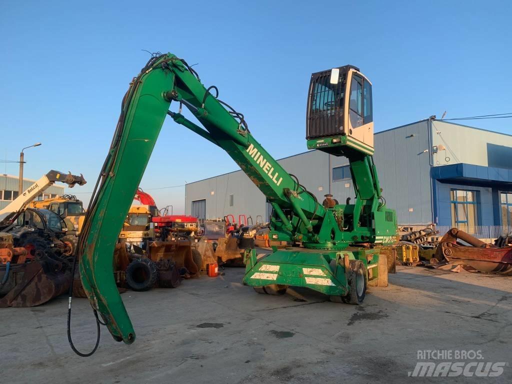Minelli CM210 Wielgraafmachines