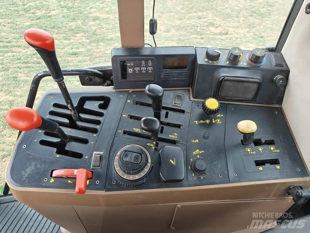 John Deere 6100 Tractoren
