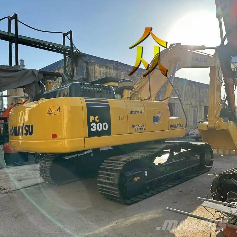 Komatsu PC 300 Rupsgraafmachines
