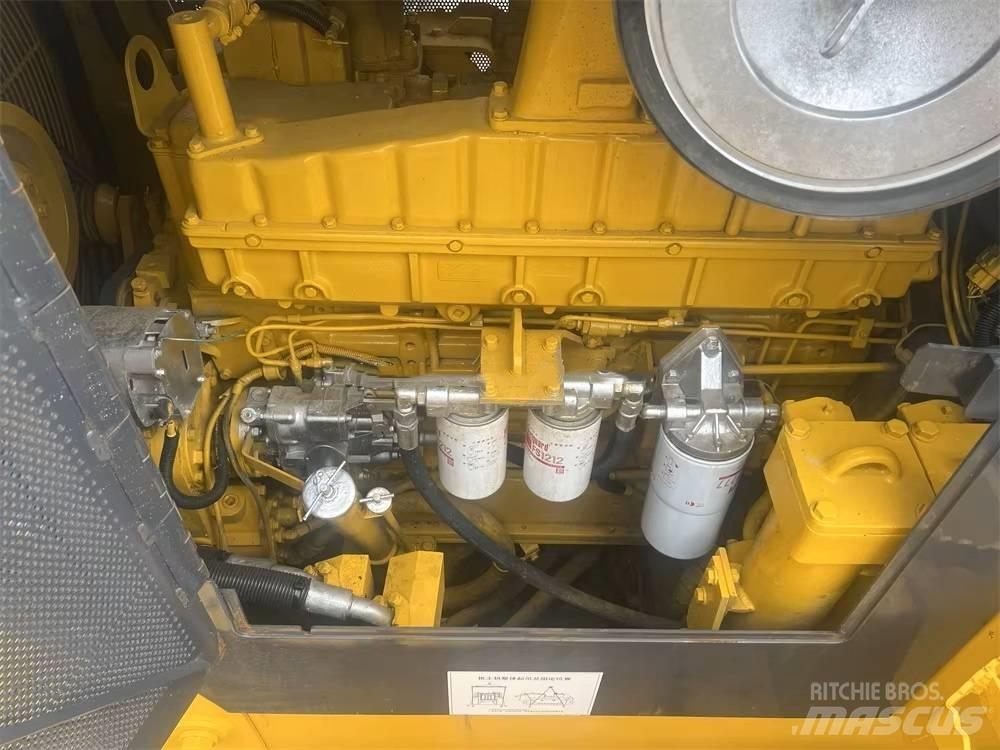 Shantui SD 32 Rupsdozers