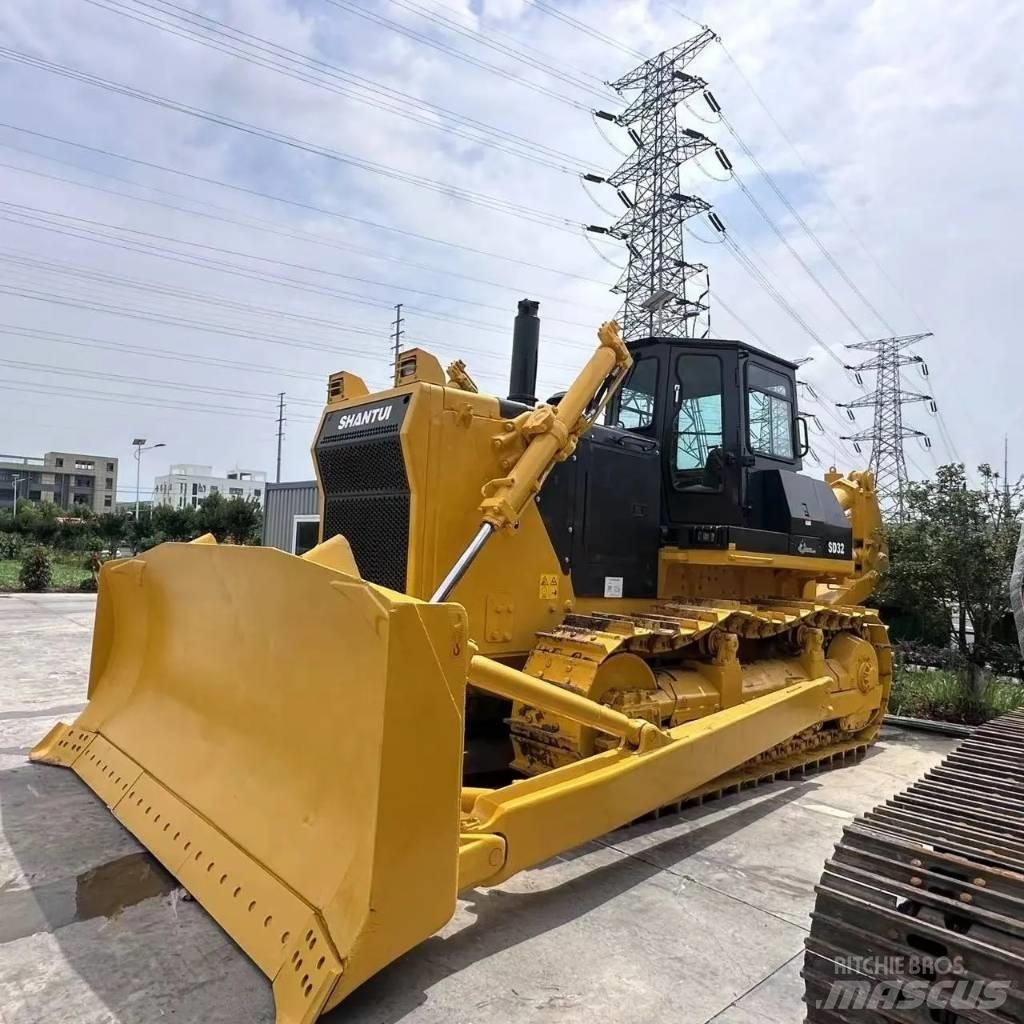 Shantui SD 32 Rupsdozers