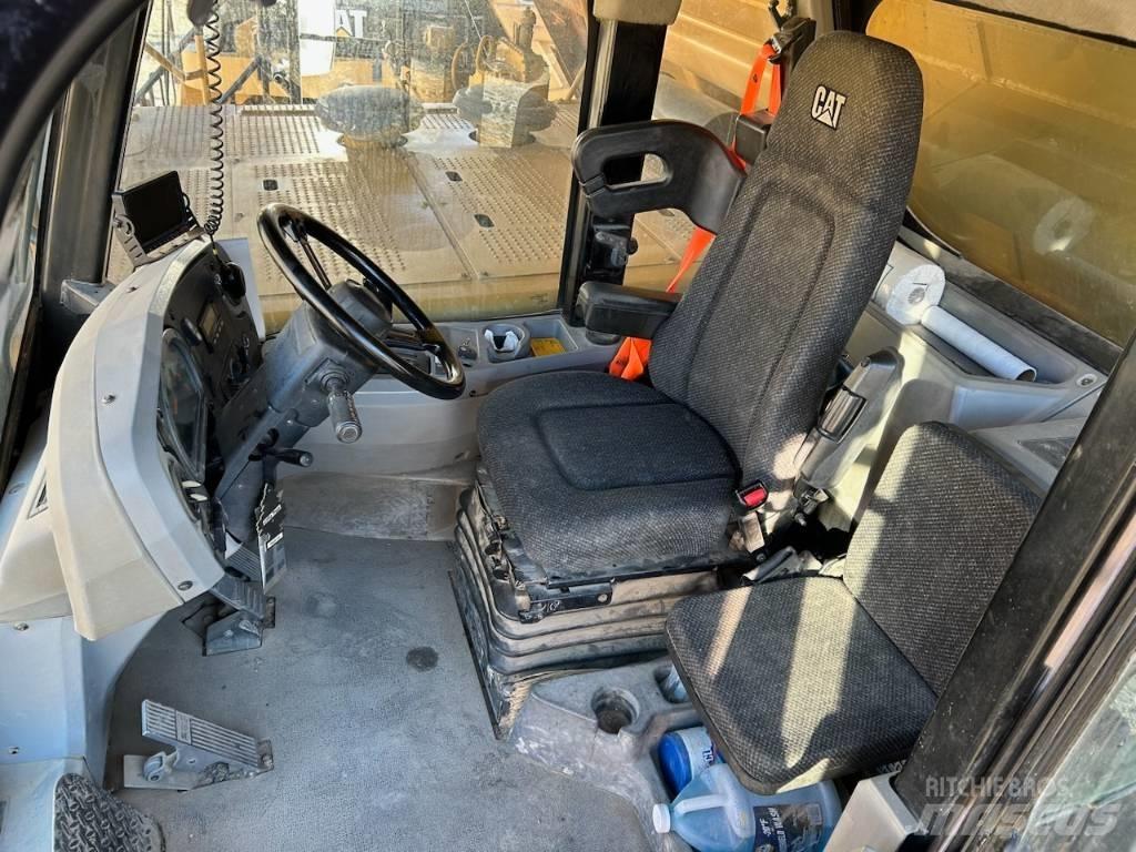 CAT 777F Knik dumptrucks