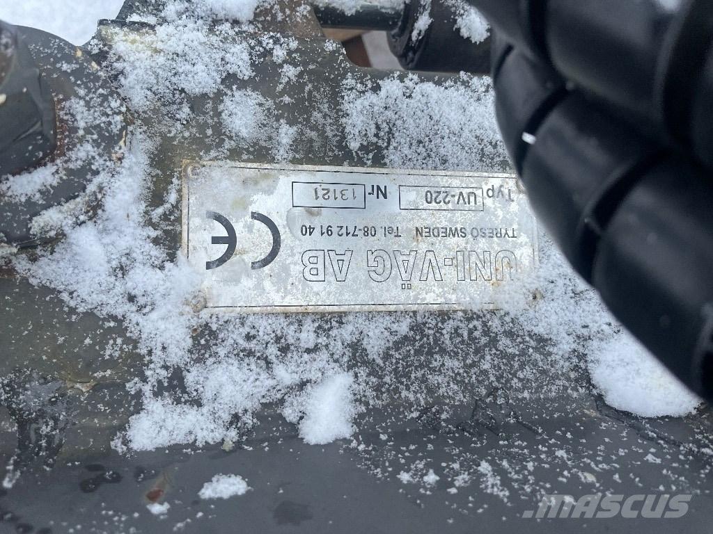 Uni-väg UV-220 Sneeuwruimers en -schuivers