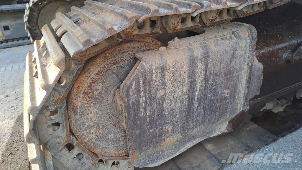 CASE CX 300 E Rupsgraafmachines