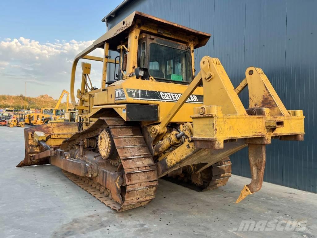 CAT D7H Rupsdozers