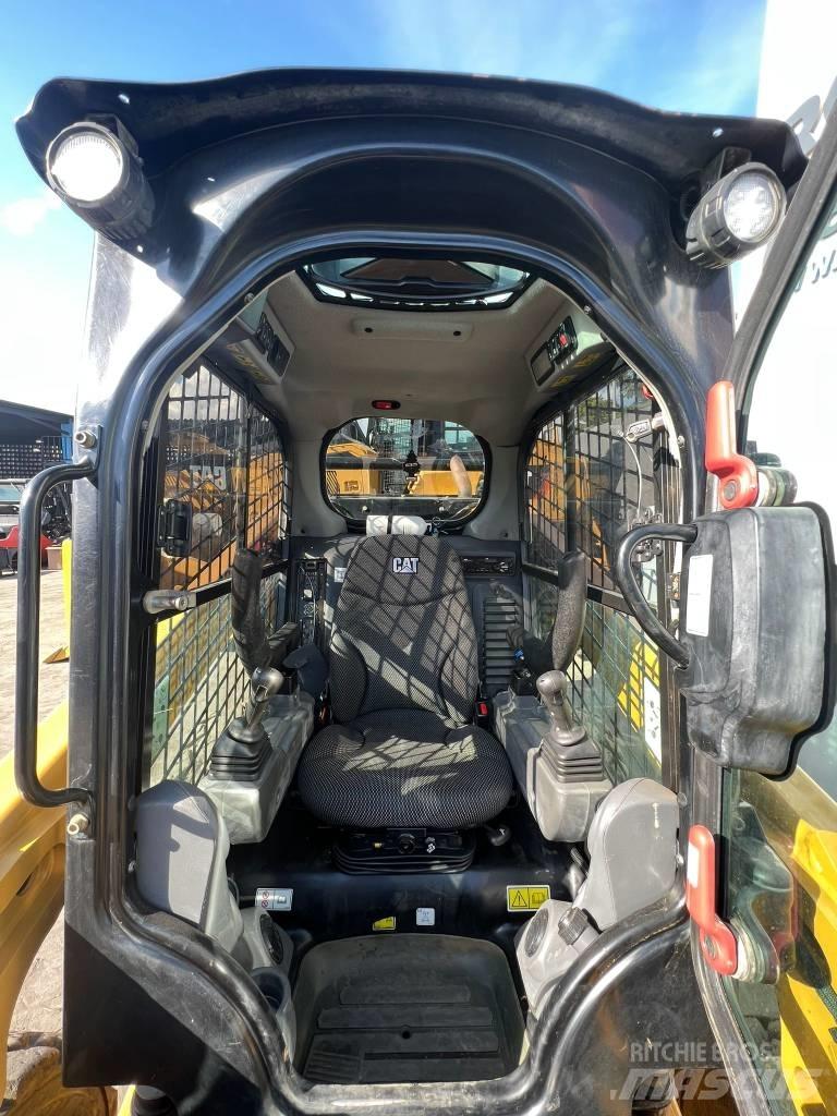CAT 272D3 Schrankladers