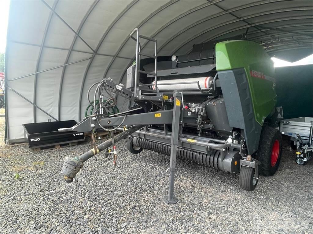 Fendt Rotana 160 V Ronde-balenpersen