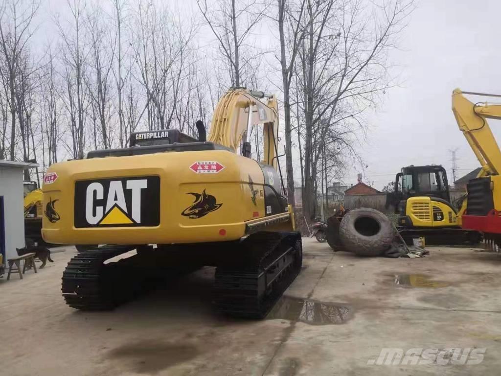 CAT 320D Rupsgraafmachines