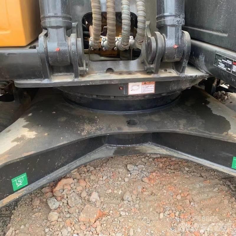 Sany SY 135 Rupsgraafmachines