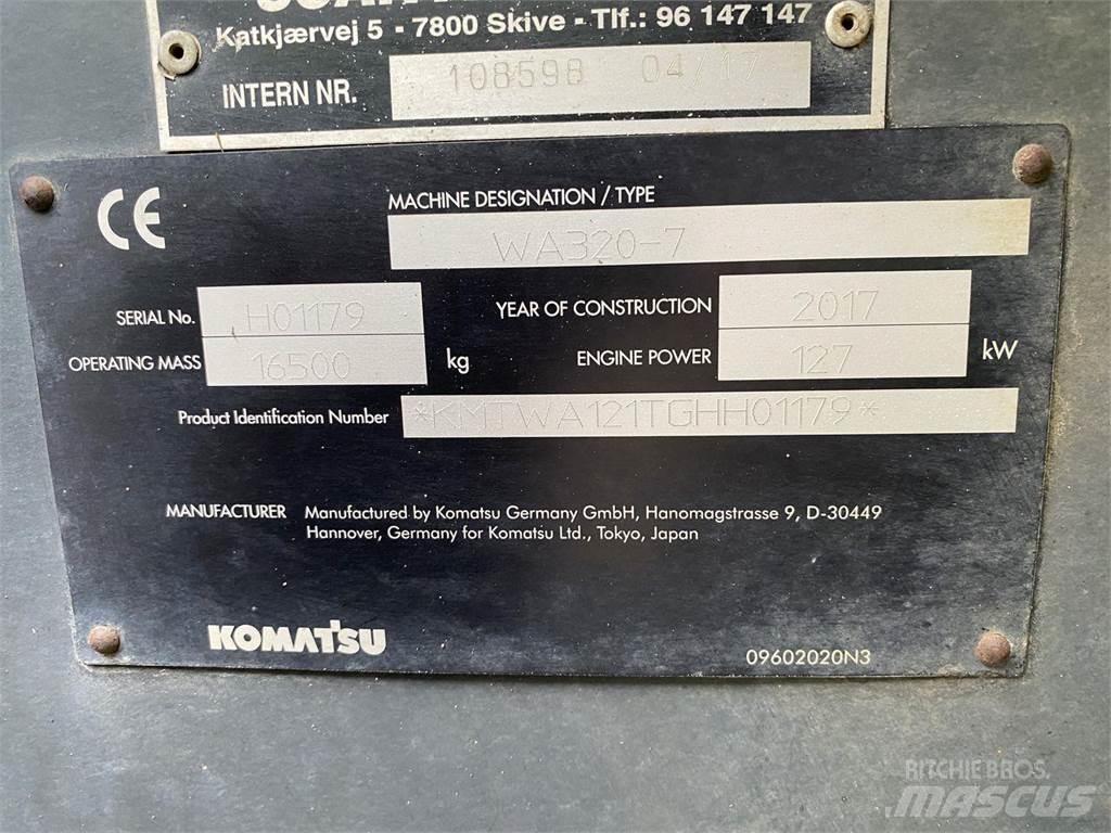 Komatsu WA320-7 Wielladers