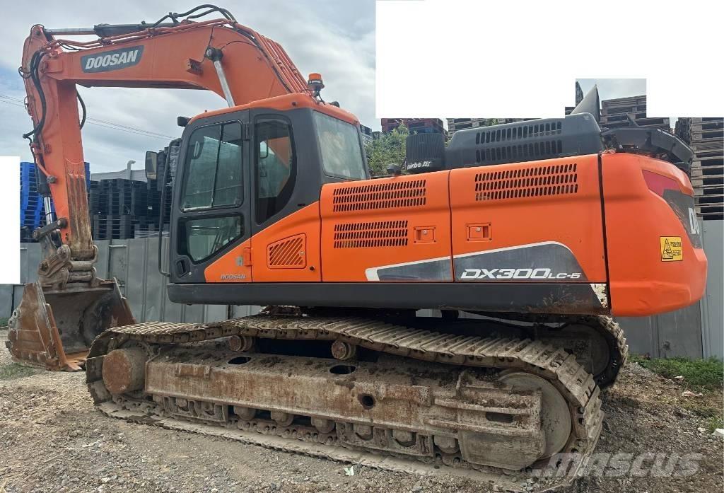 Doosan DX 300 LC-5 Rupsgraafmachines