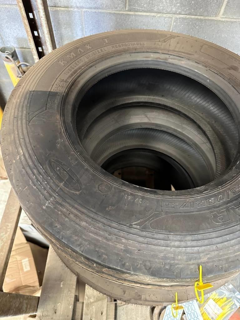 Goodyear 245/70R17 Banden, wielen en velgen