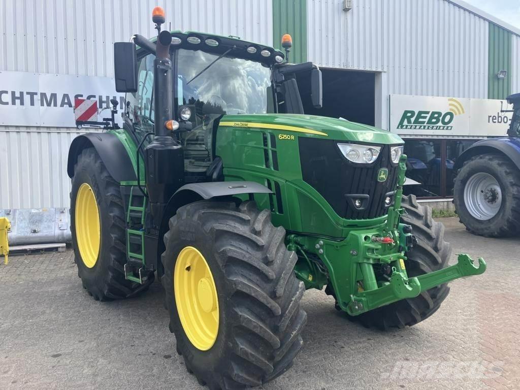 John Deere 6250R Tractoren