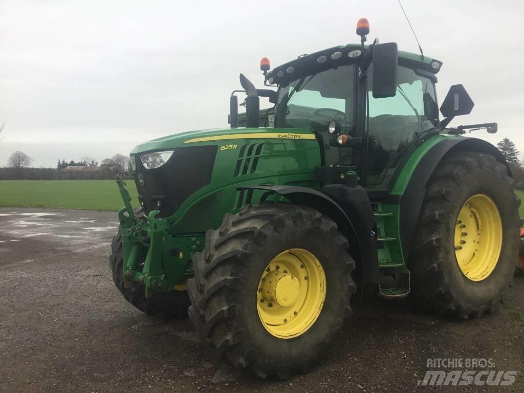 John Deere 6215 R Tractoren