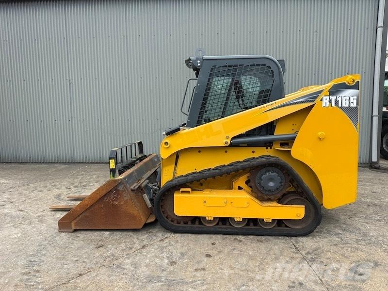 Gehl RT165 Rupsladers