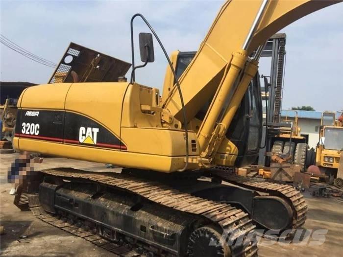 CAT 320 C Rupsgraafmachines