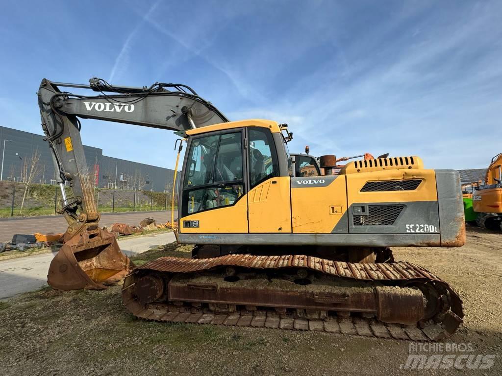 Volvo EC220DL Rupsgraafmachines