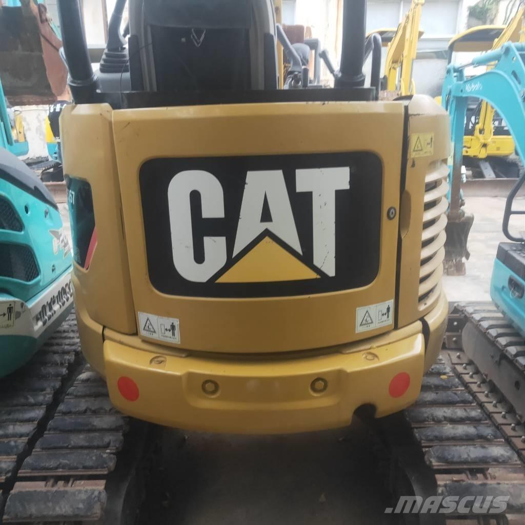 CAT 302C Minigraafmachines < 7t