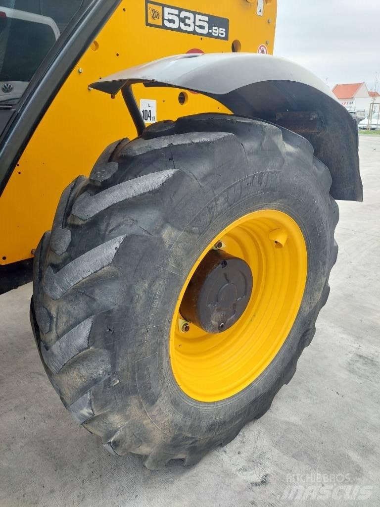 JCB 535-95 Verreikers