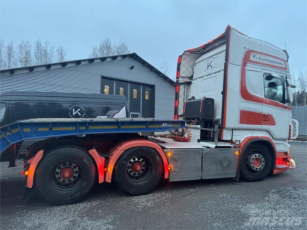 Scania R 730 Trekkers