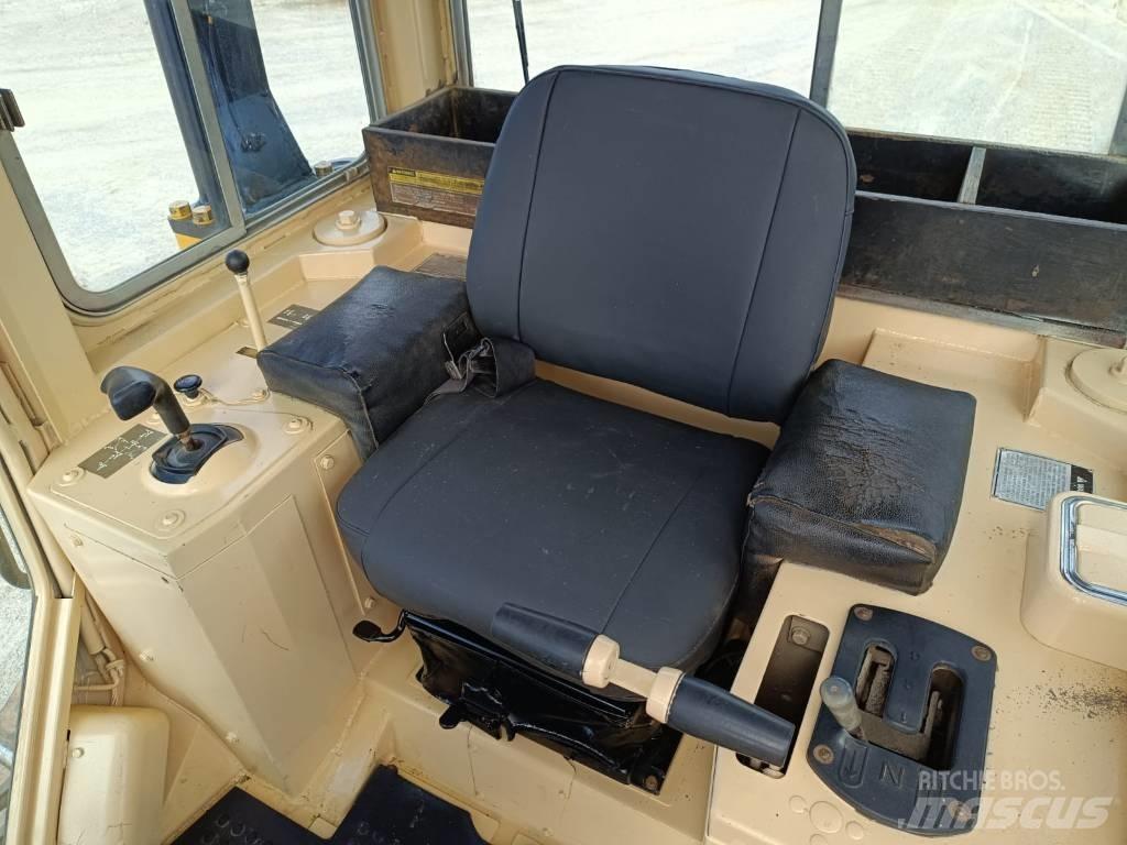 CAT D5H Rupsdozers