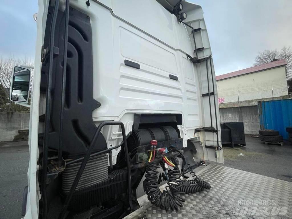 MAN TGX 28.560 Trekkers