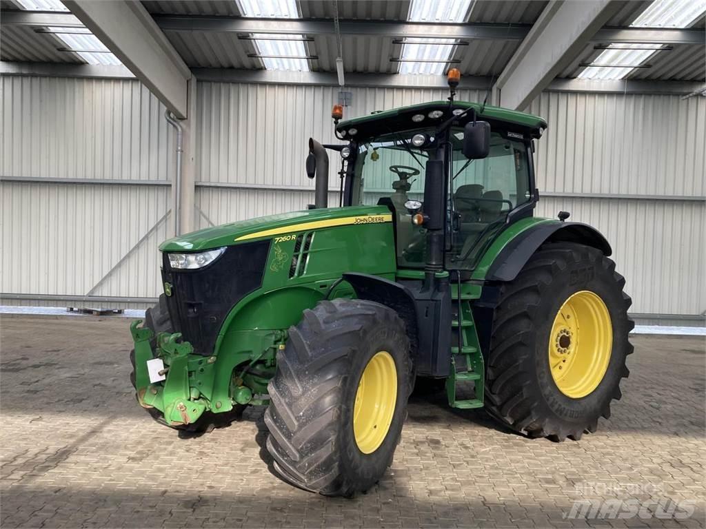 John Deere 7260R Tractoren