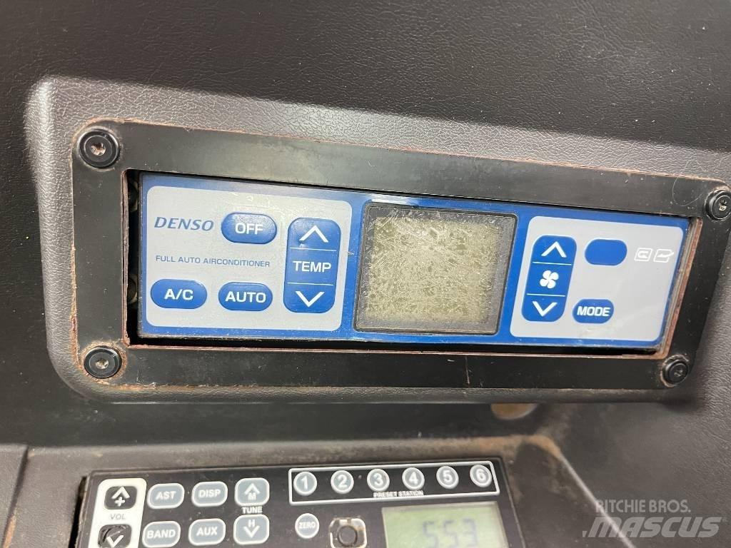Takeuchi TB 295W Wielgraafmachines