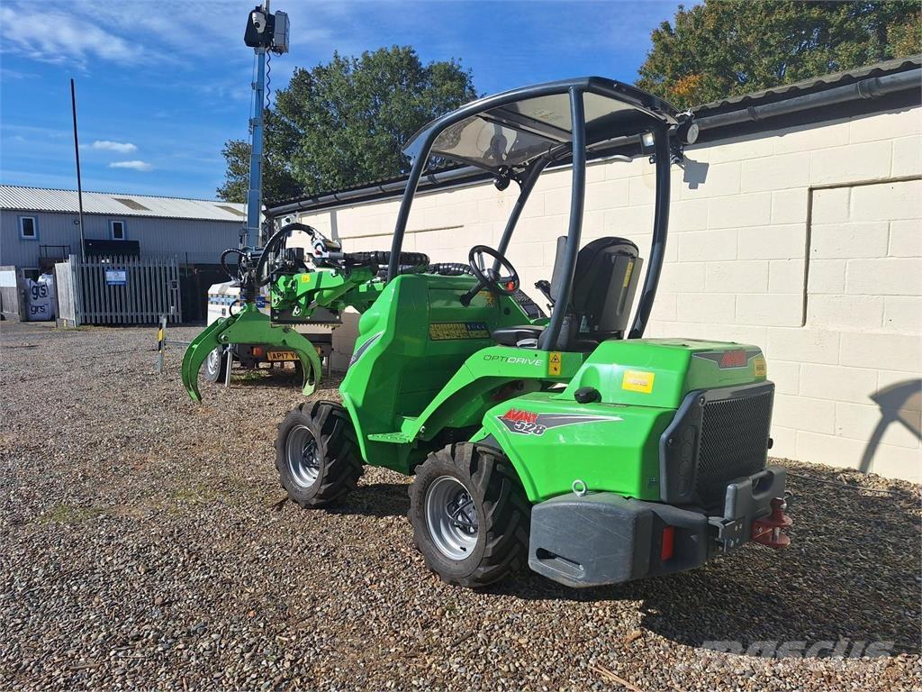 Avant 528 Wielladers