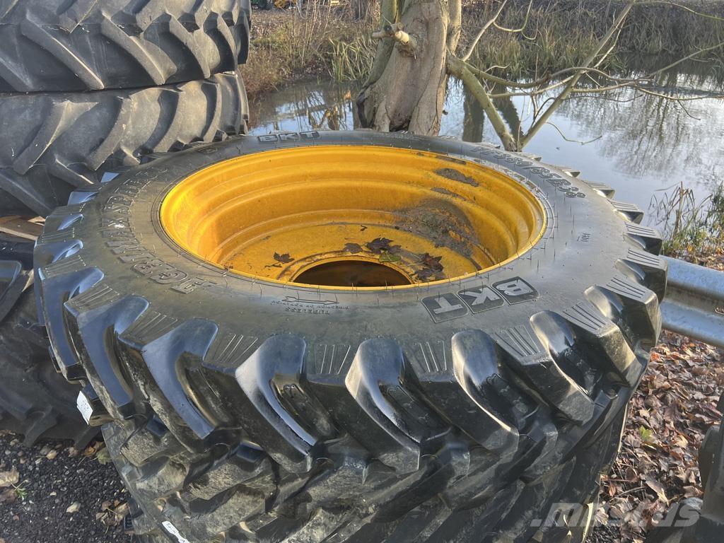 JCB BKT 380/85R38 Landbouw - overige