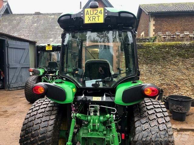 John Deere 4066R Compacttrekkers