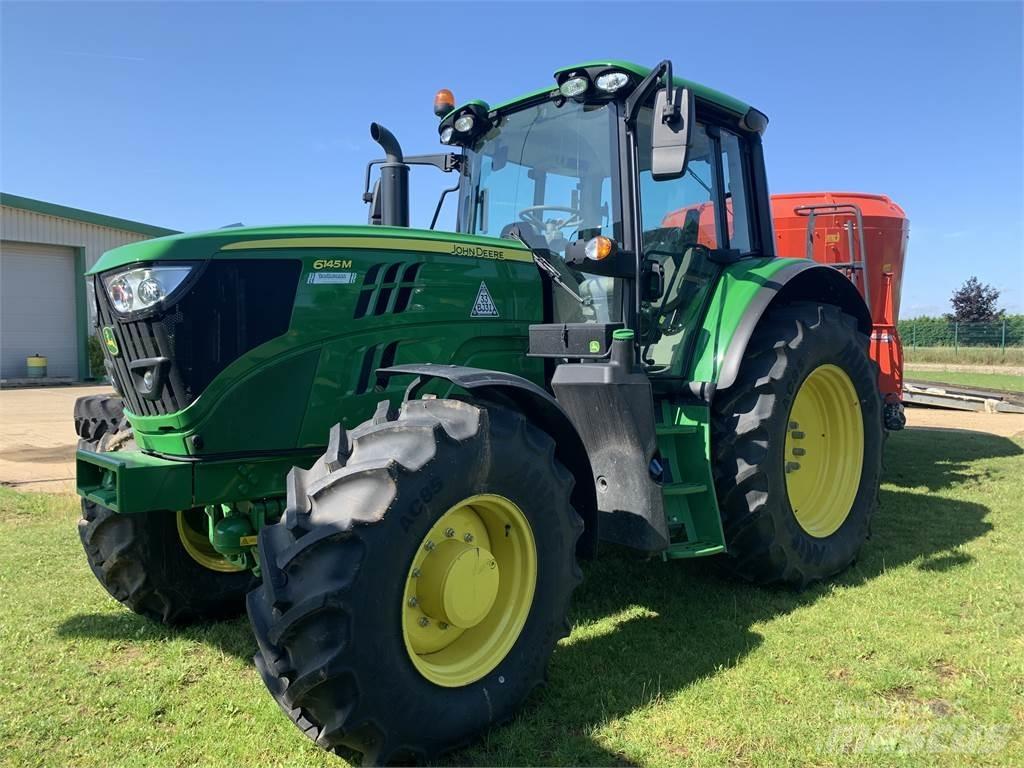 John Deere 6145M Tractoren