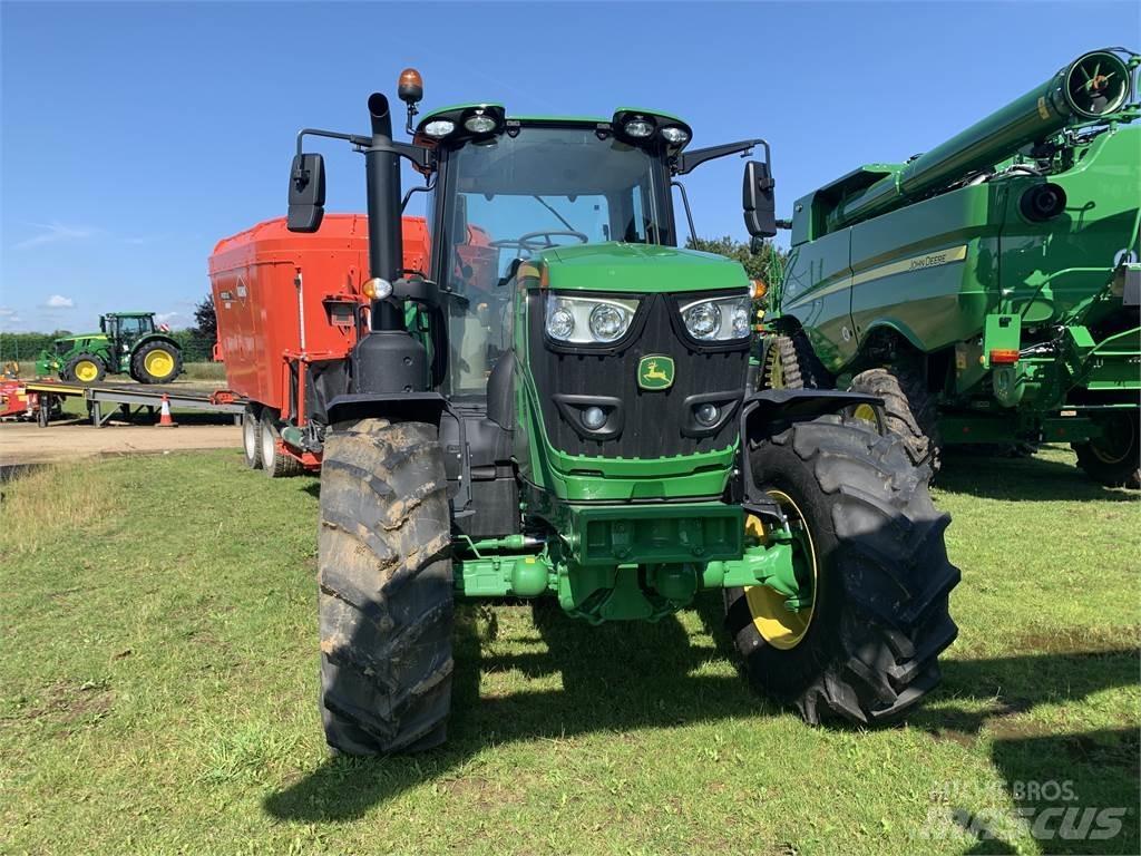 John Deere 6145M Tractoren