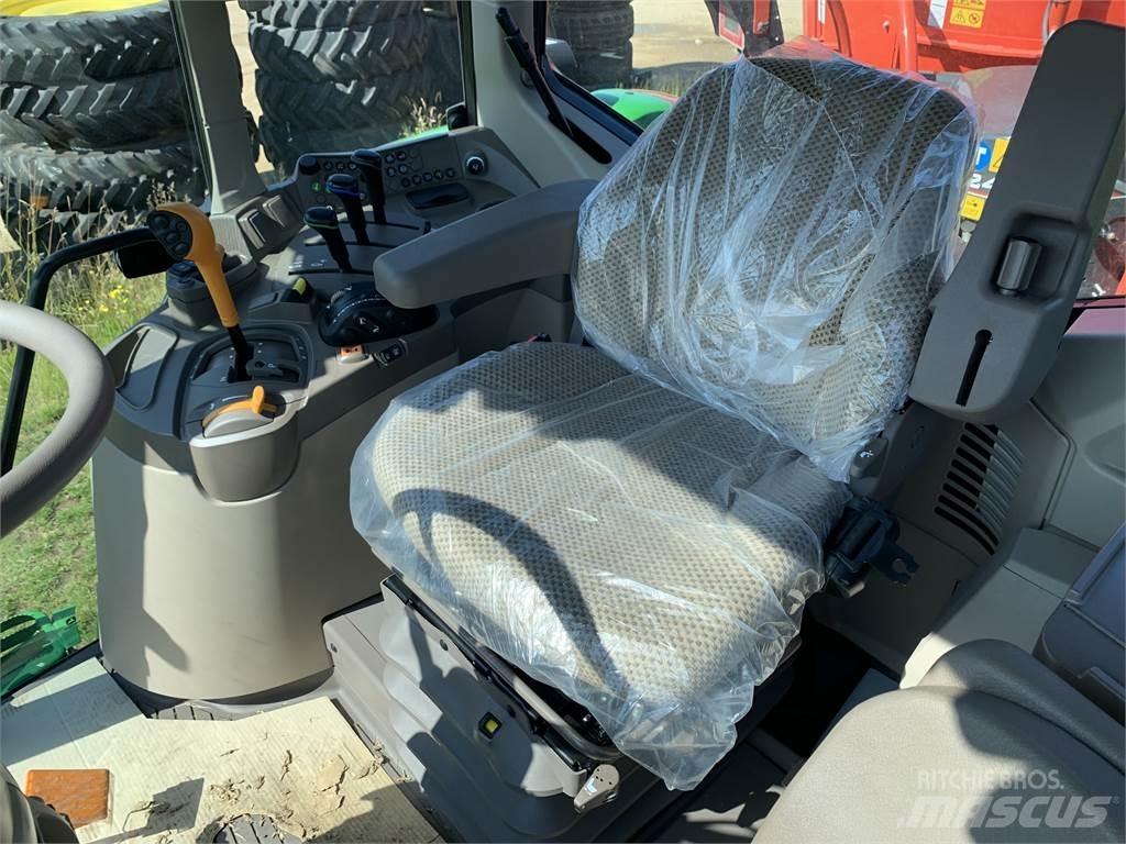John Deere 6145M Tractoren