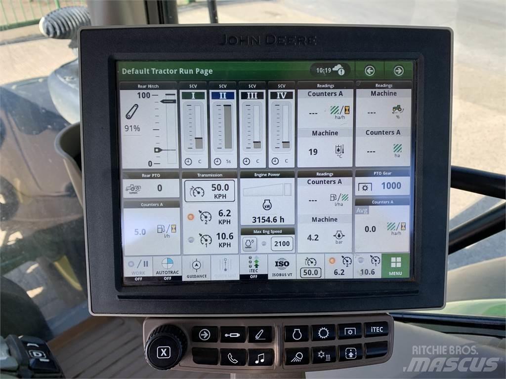 John Deere 6155R Tractoren