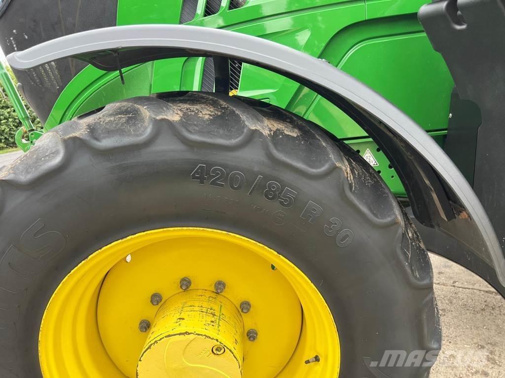 John Deere 6175R Tractoren