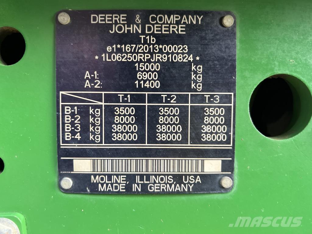 John Deere 6250R Tractoren